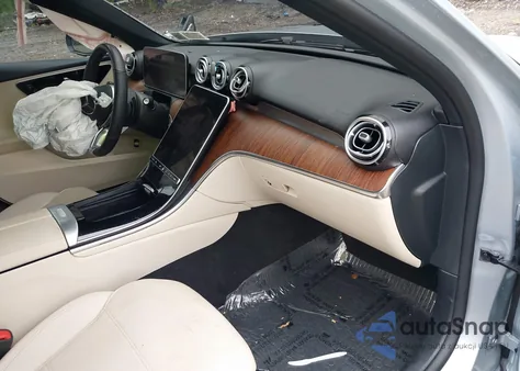 2025 Mercedes-Benz C 300 from USA, damaged, VIN W1KAF4HB1SR241991